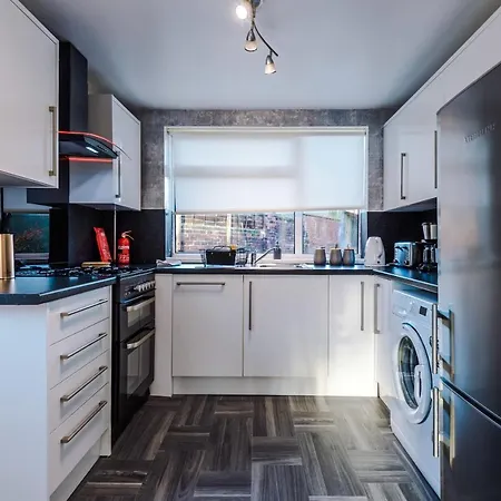 North Leeds 3 Bedroom House *