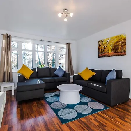 North Leeds 3 Bedroom House *